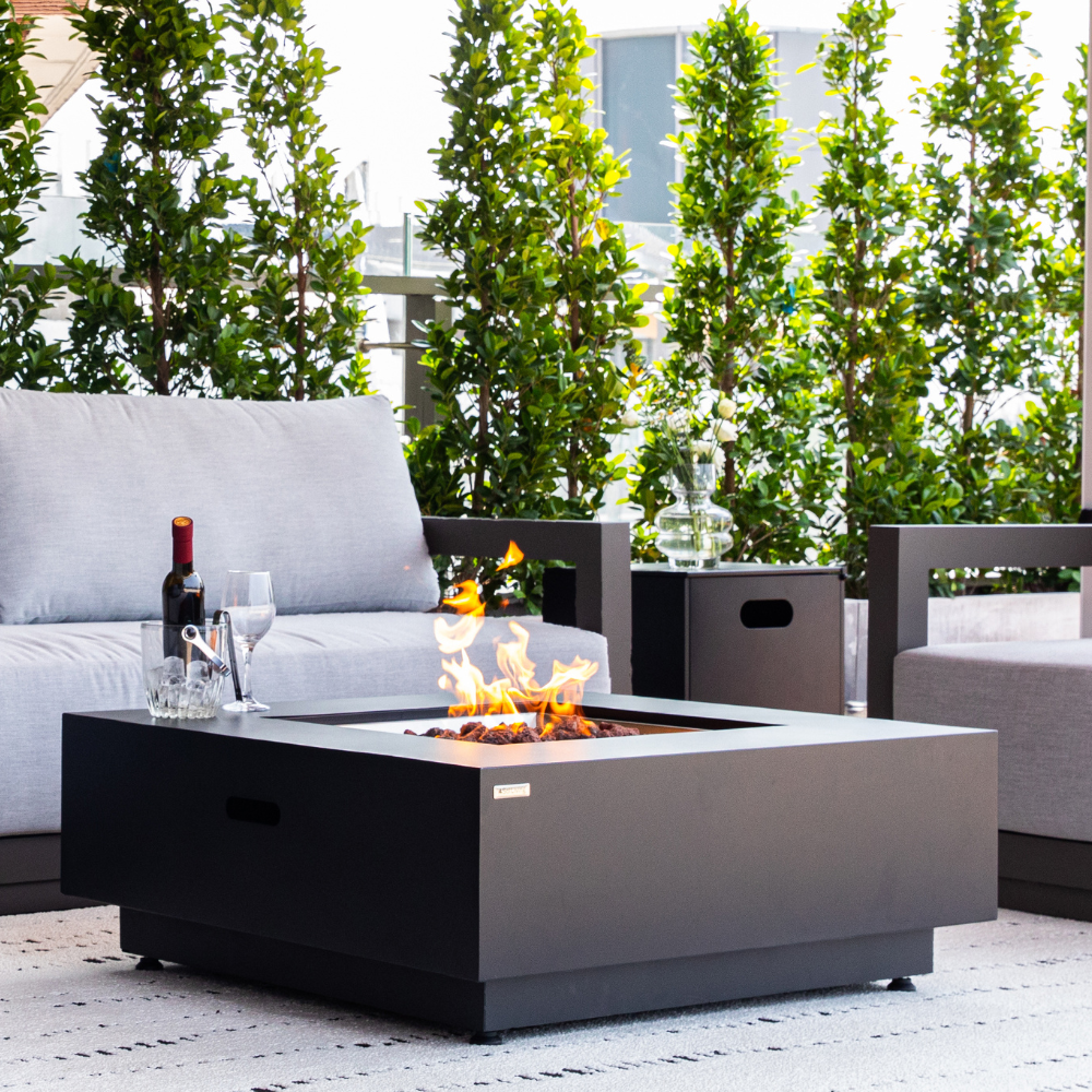 50,000 BTU Outdoor Propane Fit Pit Table with Natural Gas Conversion Kit included
