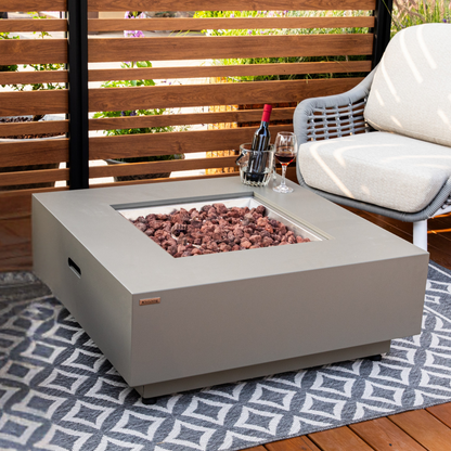 50,000 BTU Outdoor Propane Fit Pit Table with Natural Gas Conversion Kit included