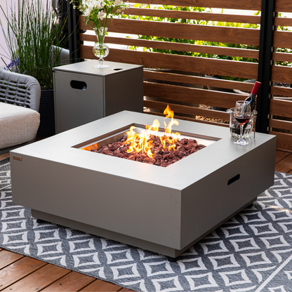 50,000 BTU Outdoor Propane Fit Pit Table with Natural Gas Conversion Kit included