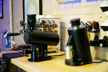 Turin DF83V v3 Variable-Speed Single-Does Coffee / Espresso Grinder