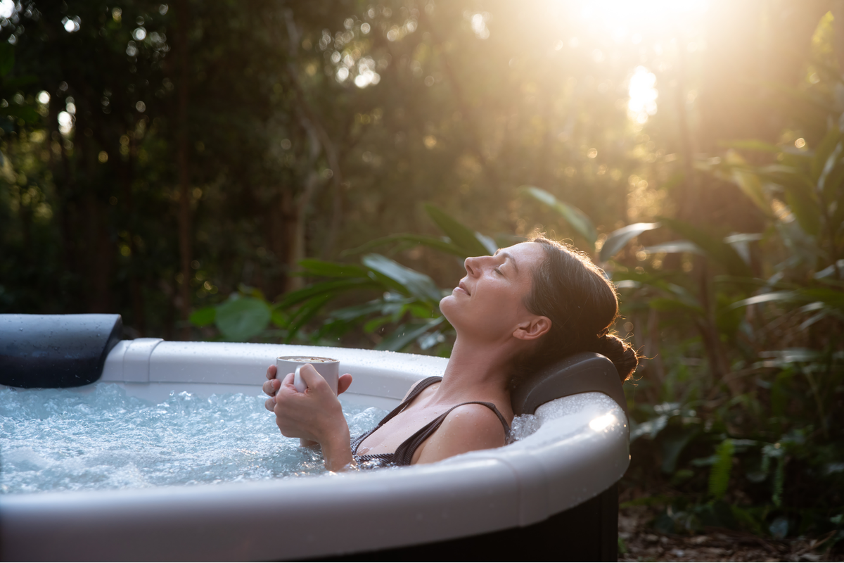 MSpa Denver Frame Series 6-Person Smart Spa with Hydro Jets