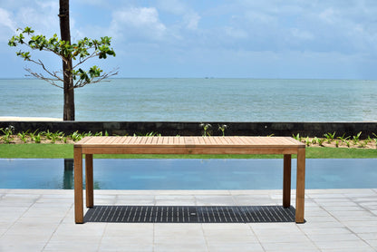 Amazonia Rinjani Teak Outdoor Dining Table with Fortuna Weather-net® Armchairs