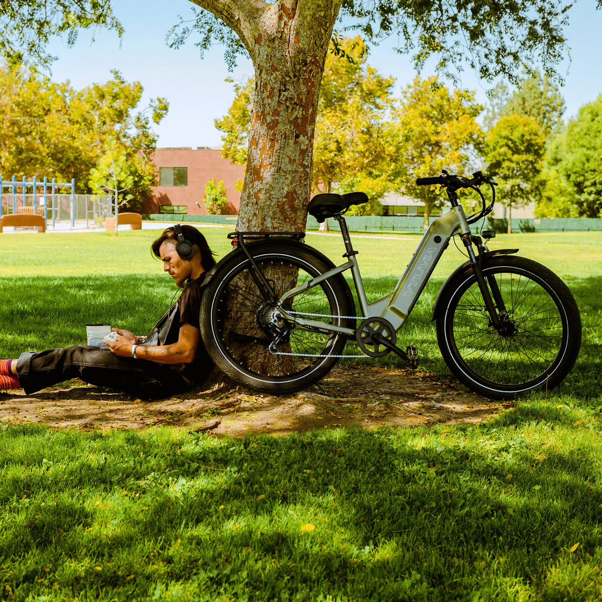 VTUVIA Zeal LT7 500W Torque-Sensor Commuter Electric Bike