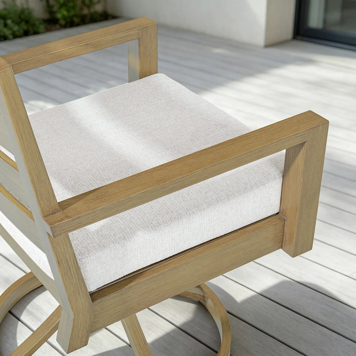 Alcudia 7-Piece Swivel Rocker Seating Outdoor Dining Set